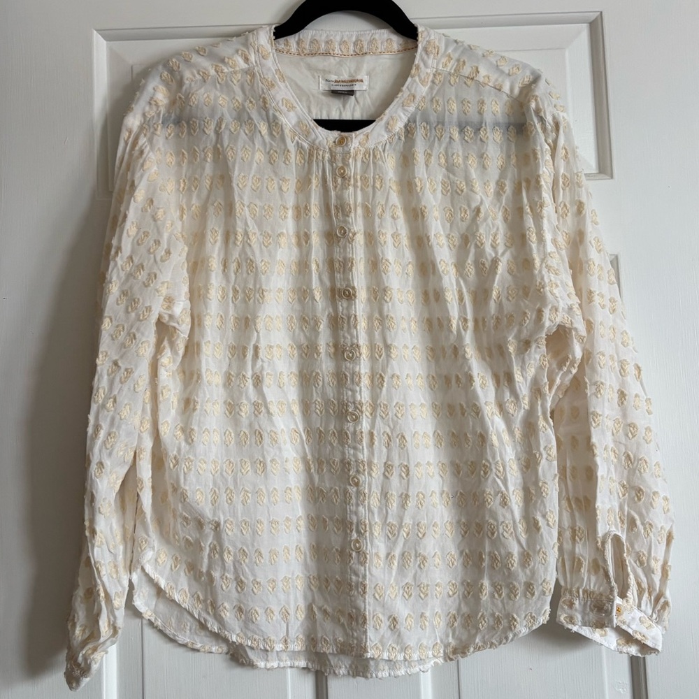 Anthropologie Cream and White Textured Button Down